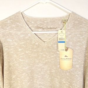 NEW TOMMY BAHAMA LIGHT V NECK SWEATER, XL